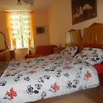 公寓 Rose Garden Apartment Bovec
