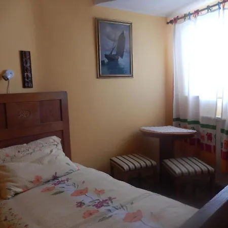Rose Garden Apartment Bovec شقة بوويتش