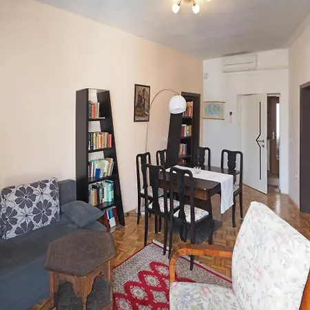 Rose Garden Apartment Bovec 公寓