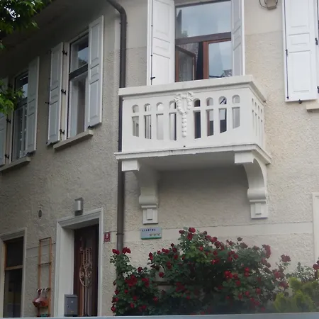 Rose Garden Apartment Bovec 公寓 *